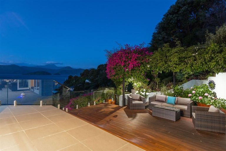 Photo of property in 2 Marina View Estate, Waikawa, Picton, 7281