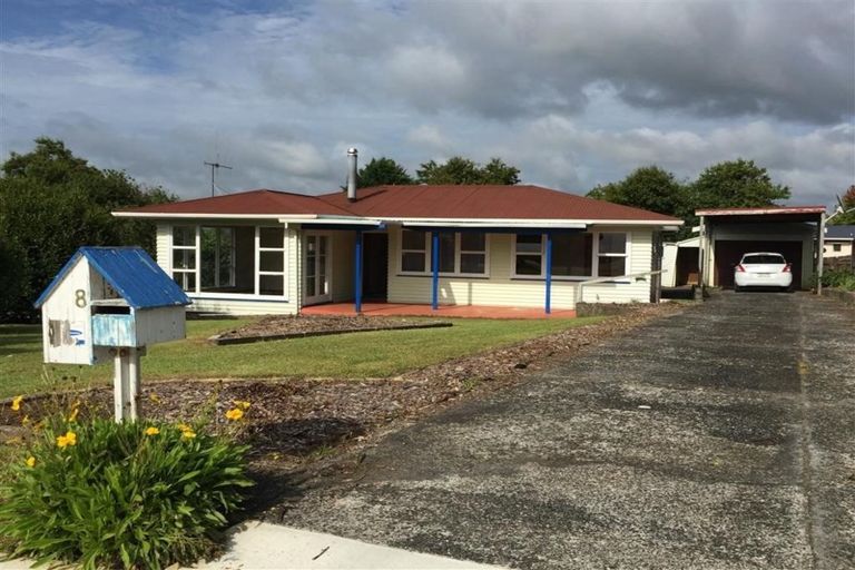 Photo of property in 8 Montague Place, Onerahi, Whangarei, 0110