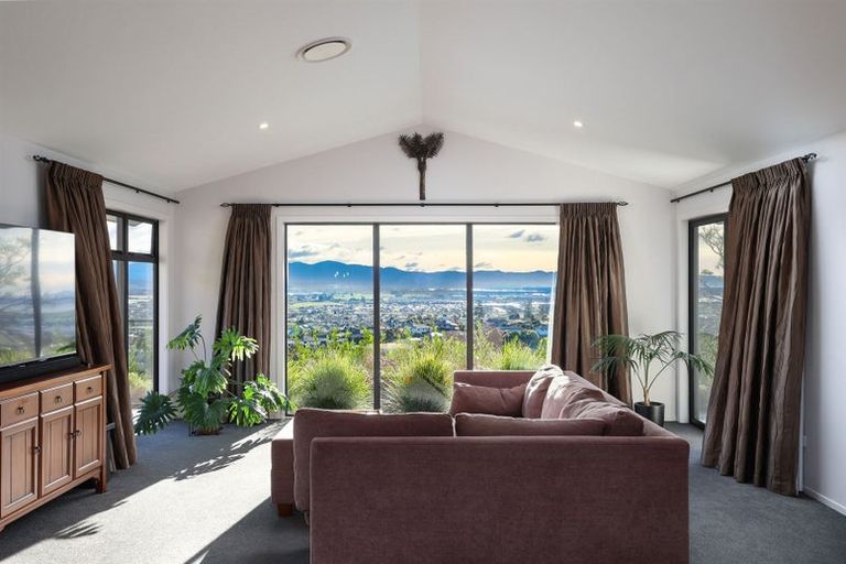 Photo of property in 23 Resolution Place, Richmond, 7020