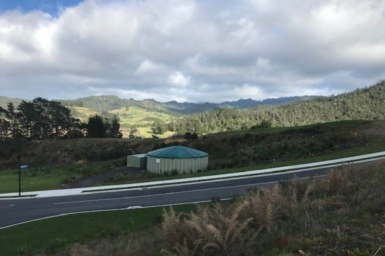 Photo of property in 18 Azimuth Road, Tairua, 3508