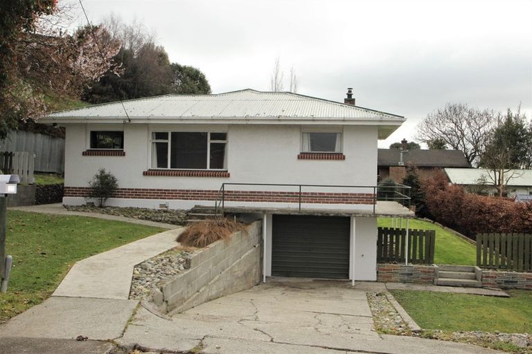 Photo of property in 20 Seymour Street, Gore, 9710