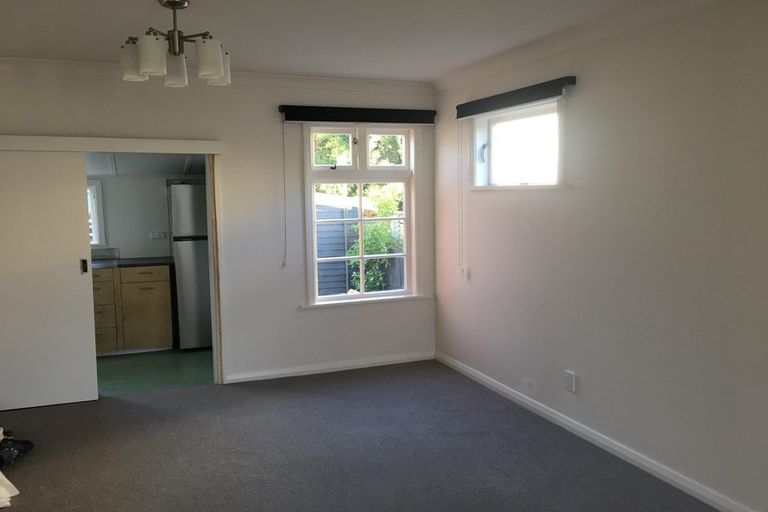 Photo of property in 39 Forres Street, Seatoun, Wellington, 6022