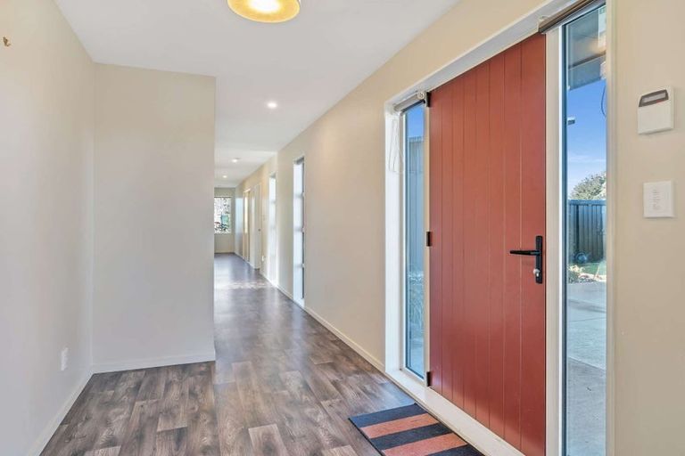 Photo of property in 3 Mowhia Grove, Waitarere, Levin, 5510