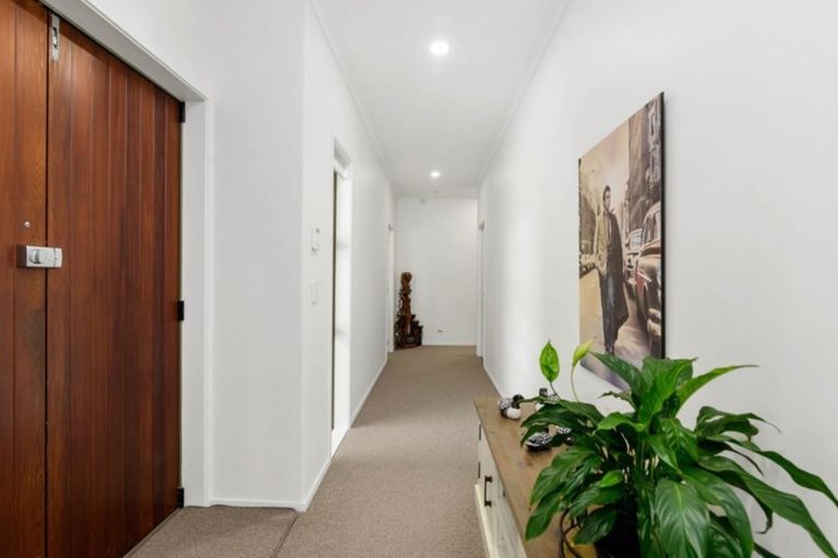 Photo of property in 20 Devoy Drive, Owhata, Rotorua, 3010