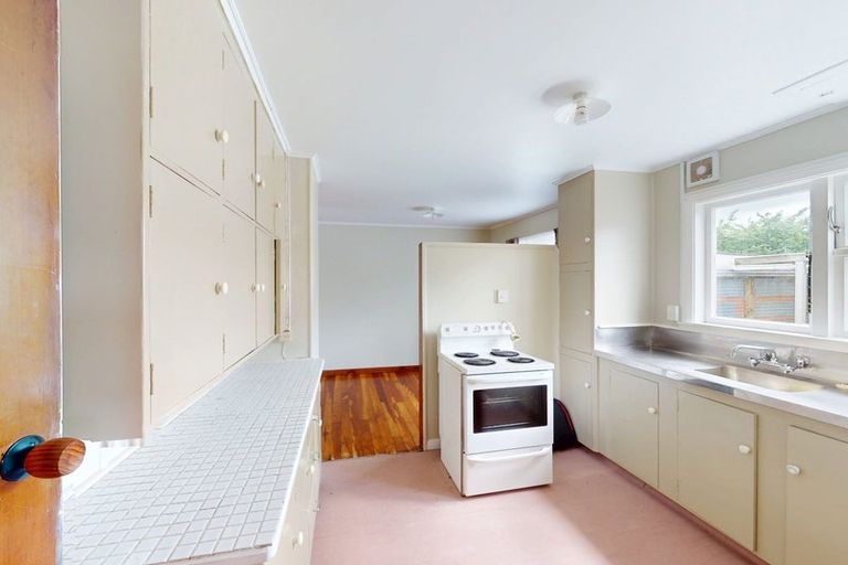 Photo of property in 6 Miro Street, Levin, 5510