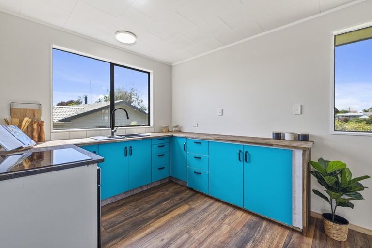 Photo of property in 41 Sunline Place, Ngongotaha, Rotorua, 3010