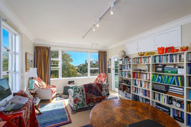 Photo of property in 22 Examiner Street, Nelson, 7010