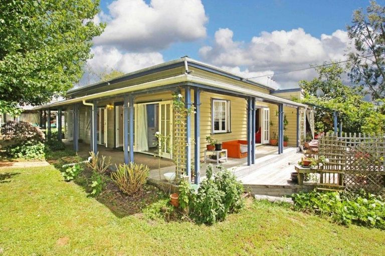 Photo of property in 787 Runciman Road, Runciman, Drury, 2578