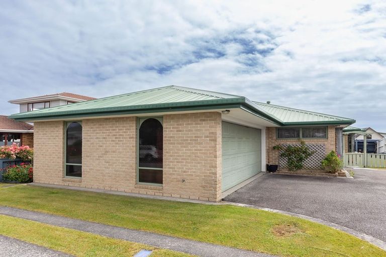 Photo of property in 20 Parfitt Place, Greymouth, 7805