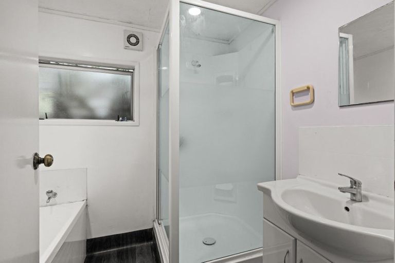 Photo of property in 1117 Karamu Road North, Mayfair, Hastings, 4122