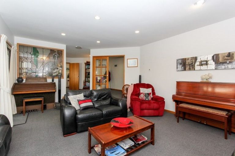 Photo of property in 157a Heta Road, Highlands Park, New Plymouth, 4312