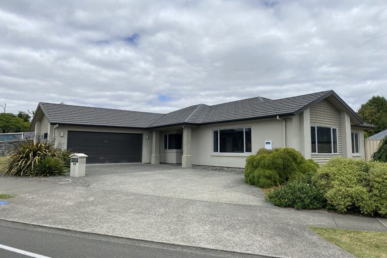 Photo of property in 98 Russell Robertson Drive, Havelock North, 4130