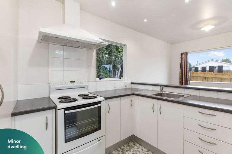 Photo of property in 14a Mildmay Road, Henderson, Auckland, 0610