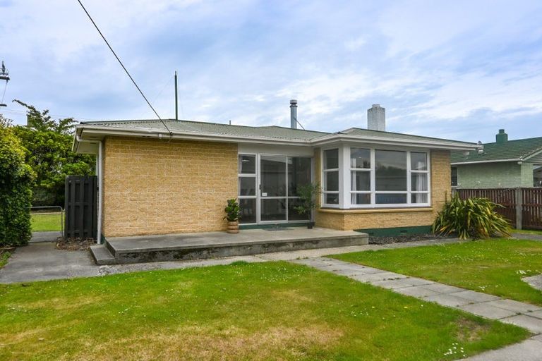 Photo of property in 121 Robertson Street, Gore, 9710