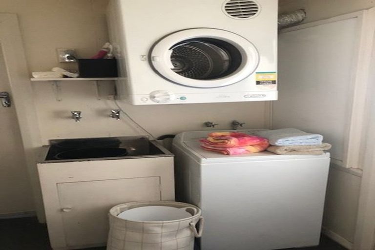 Photo of property in 683b Castle Street, North Dunedin, Dunedin, 9016