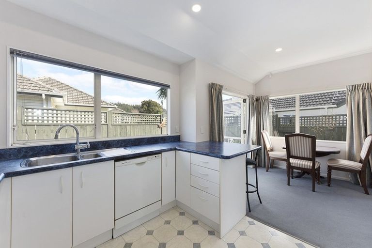 Photo of property in 3 Millwood Place, Silverstream, Upper Hutt, 5019