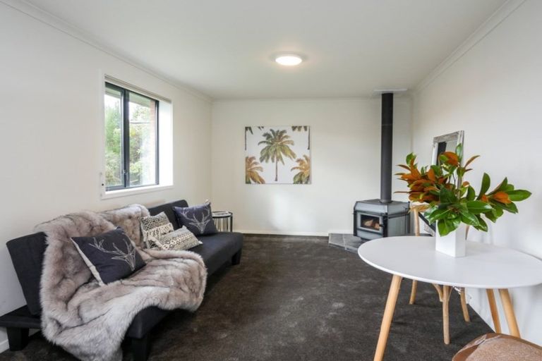 Photo of property in 2 Flower Street, Fairfield, Dunedin, 9018