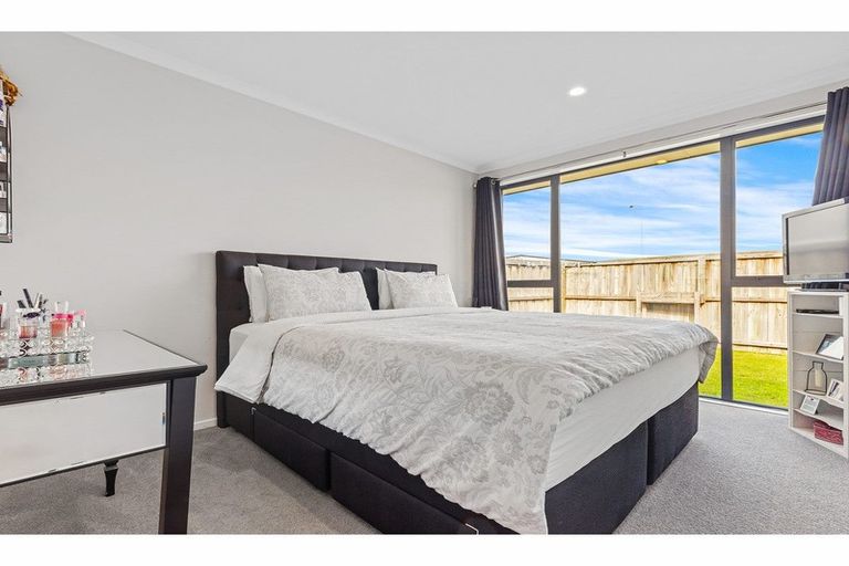 Photo of property in 1 Tippet Crescent, Wigram, Christchurch, 8025