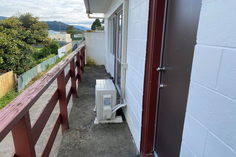 Photo of property in 43 Merton Street, Trentham, Upper Hutt, 5018