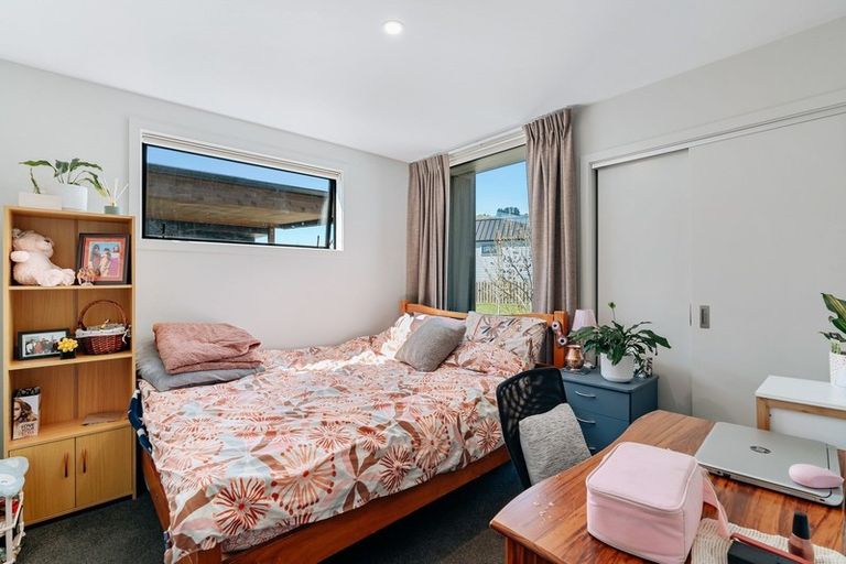 Photo of property in 13 Lauder Street, Lake Hayes, Queenstown, 9304