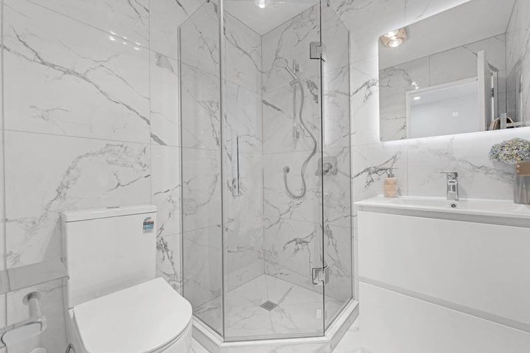 Photo of property in 6/17 Barneys Farm Road, Clendon Park, Auckland, 2103