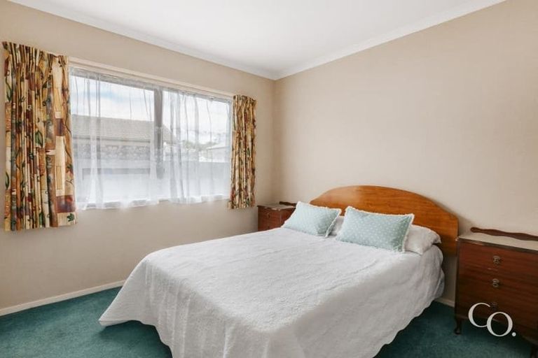 Photo of property in 37 Solomon Street, Brookfield, Tauranga, 3110