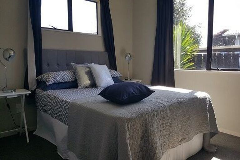 Photo of property in 23a Garland Drive, St Andrews, Hamilton, 3200