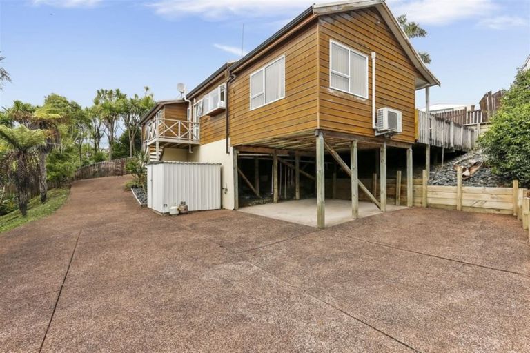 Photo of property in 2/23 Duncan Avenue, Te Atatu South, Auckland, 0610