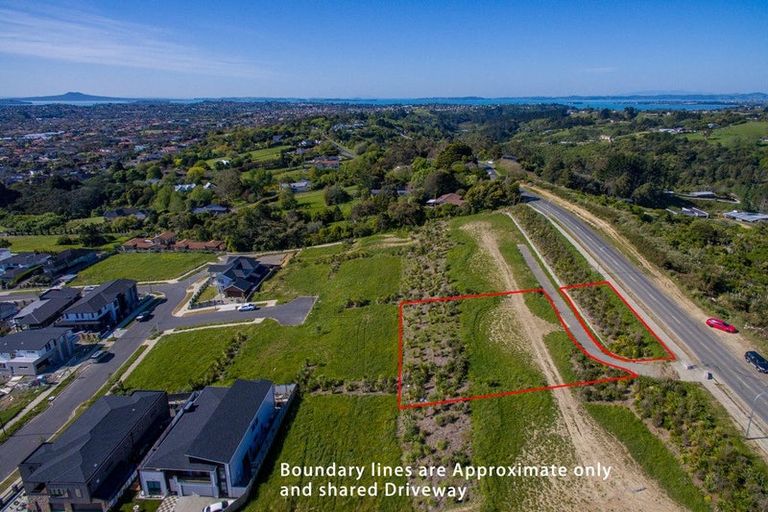 Photo of property in 210 Point View Drive, East Tamaki Heights, Auckland, 2016