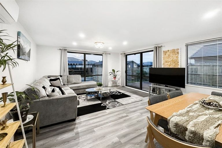 Photo of property in 11 Snapdragon Lane, Wigram, Christchurch, 8025