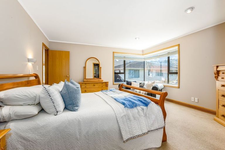 Photo of property in 2/54 Queens Grove, Hutt Central, Lower Hutt, 5010