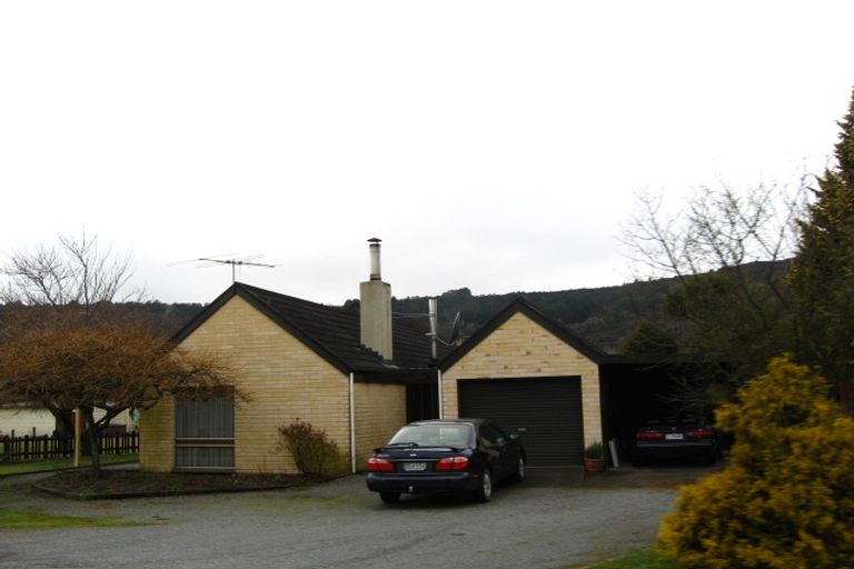 Photo of property in 3 Mace Street, Reefton, 7830