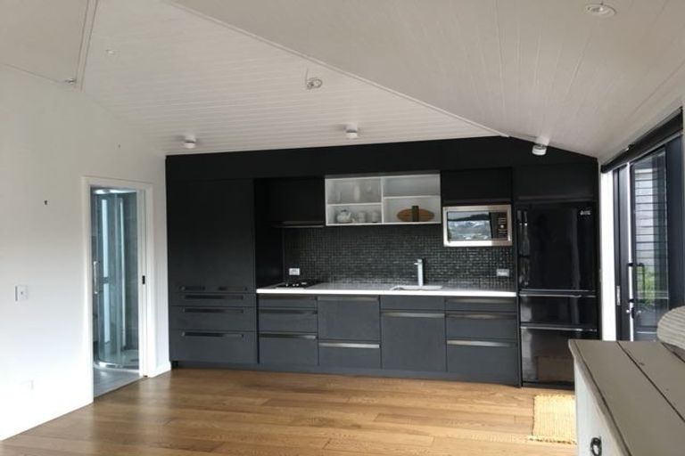 Photo of property in 3 Malabar Drive, Ellerslie, Auckland, 1051