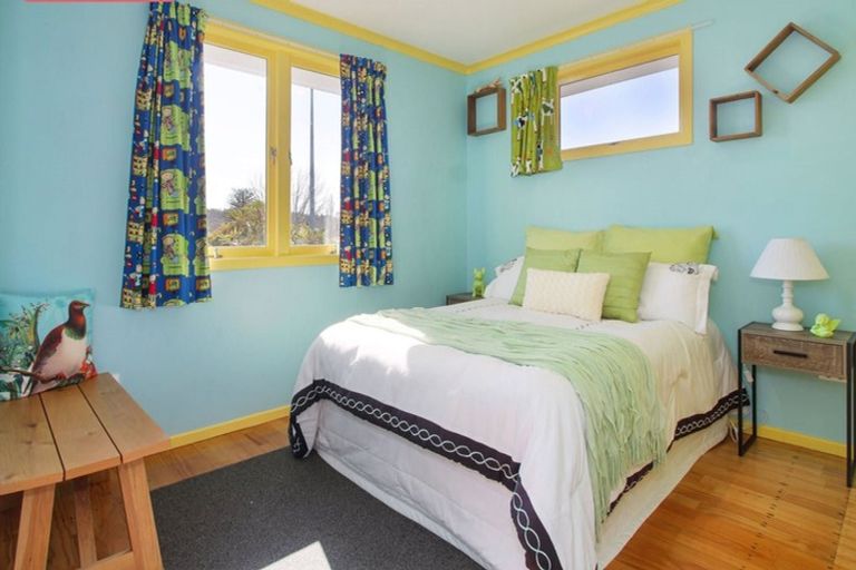 Photo of property in 20 Melba Street, Beach Haven, Auckland, 0626