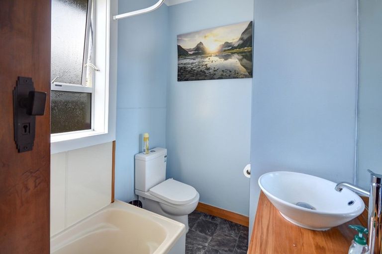 Photo of property in 297 Main South Road, Green Island, Dunedin, 9018