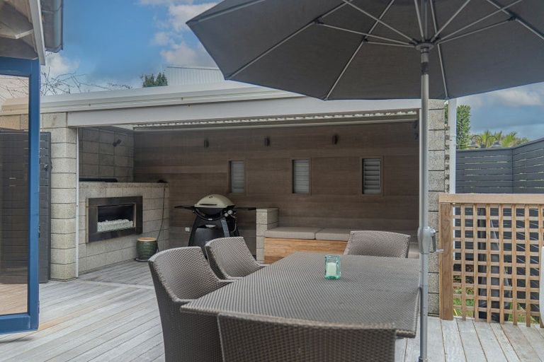 Photo of property in 8 Courtney Close, Pauanui, Hikuai, 3579