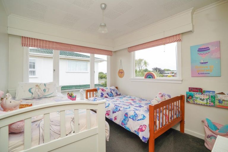 Photo of property in 22 Cruickshank Crescent, Rosedale, Invercargill, 9810