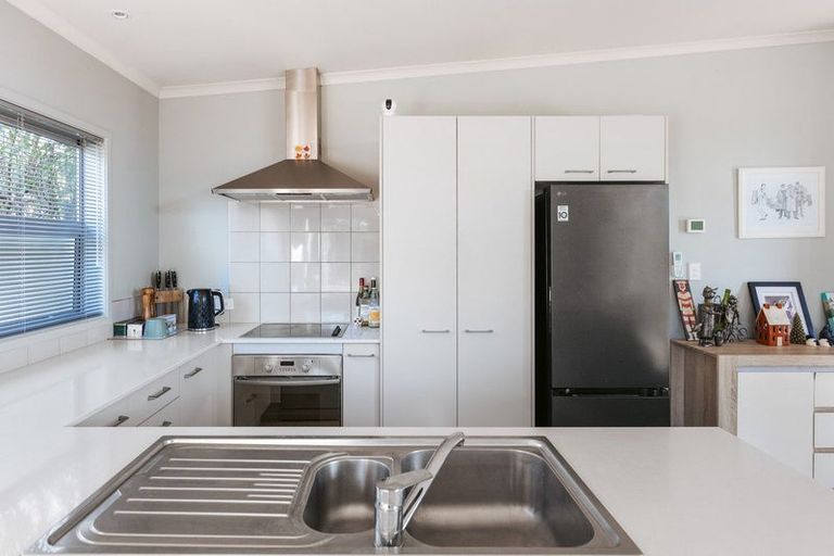 Photo of property in 6 Tory Way, Omokoroa, 3114