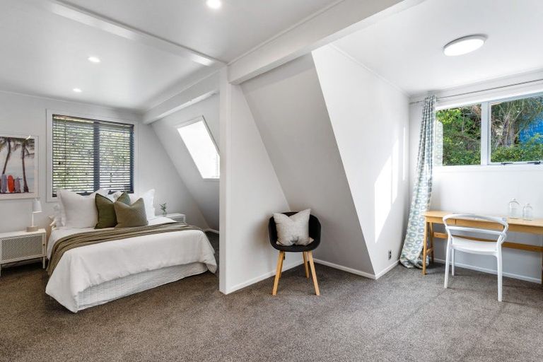 Photo of property in 6 Fitzroy Road, Bluff Hill, Napier, 4110