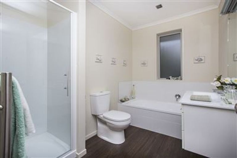 Photo of property in 2 Parkdale Close, Snells Beach, 0920