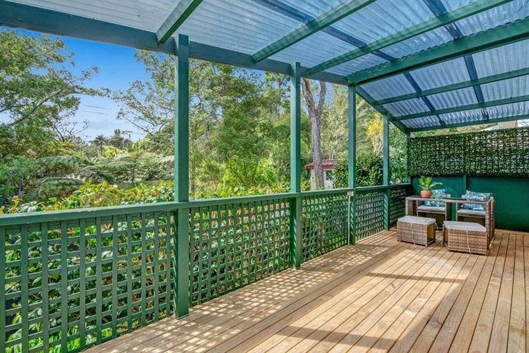 Photo of property in 22 Randal Place, Bayview, Auckland, 0629