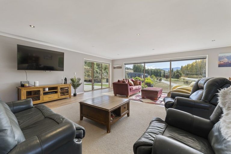 Photo of property in 35 Mcintosh Road, Blackmans, Alexandra, 9391