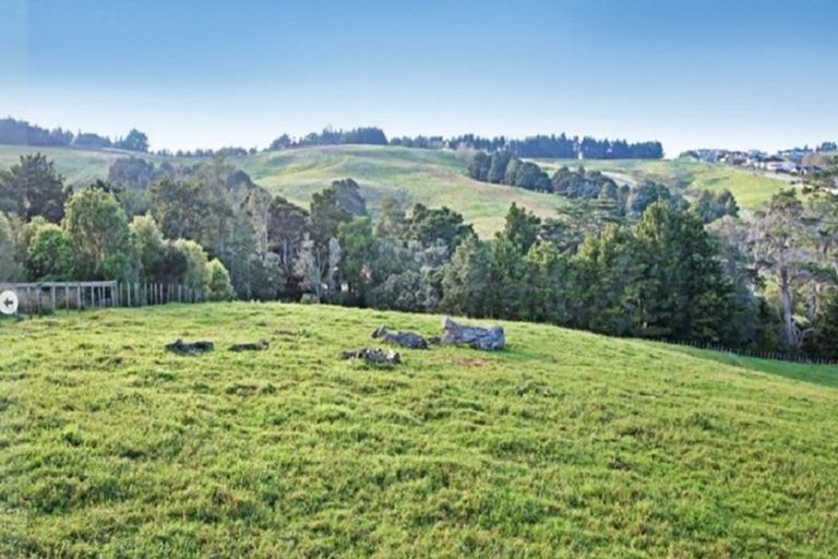 Photo of property in 497 Ormiston Road, Flat Bush, Manurewa, 2576