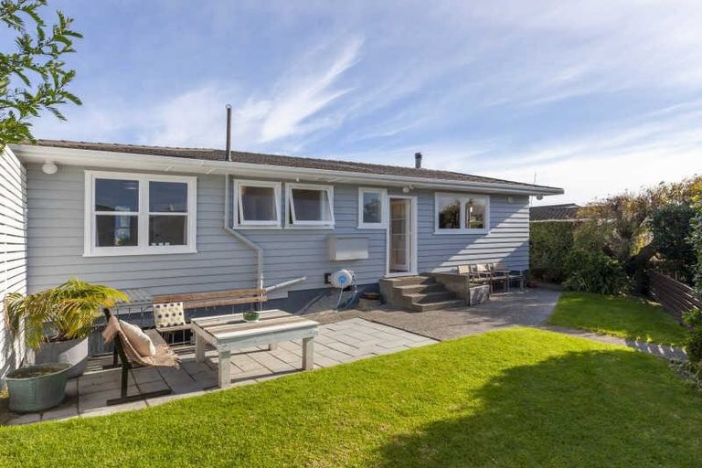 Photo of property in 260 Rosetta Road, Raumati Beach, Paraparaumu, 5032