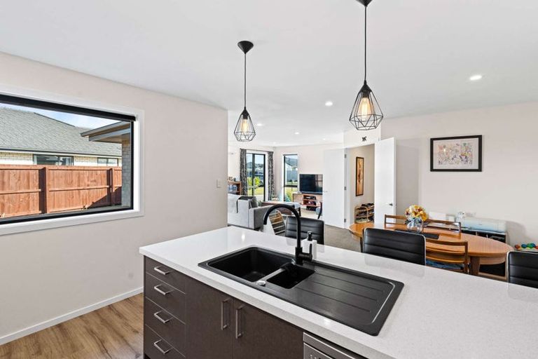 Photo of property in 51 Andesite Drive, Rolleston, 7614