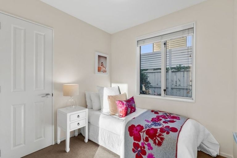 Photo of property in 76 Glandovey Road, Fendalton, Christchurch, 8052