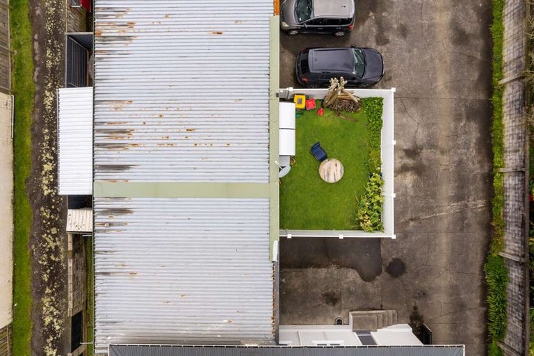 Photo of property in 2/9 Vine Street, Mangere East, Auckland, 2024