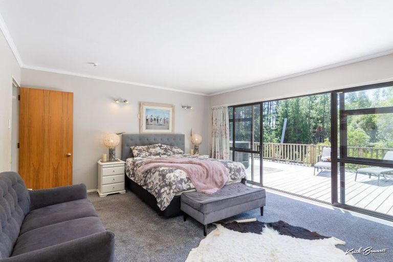 Photo of property in 243 Katherine Mansfield Drive, Whitemans Valley, Upper Hutt, 5371