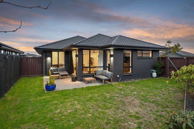 Photo of property in 11 Donne Street, Marshland, Christchurch, 8083