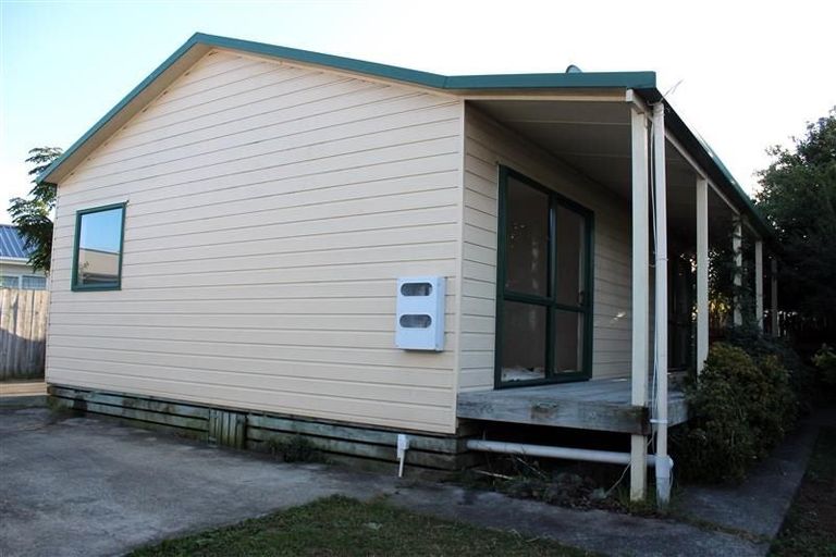 Photo of property in 95 Ennis Avenue, Pakuranga Heights, Auckland, 2010